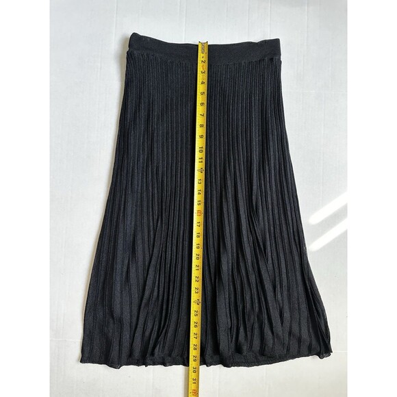 Black Pleated Maxi Skirt Women’s Size 8 Long Viscose Flair & Flowy - Picture 6 of 8